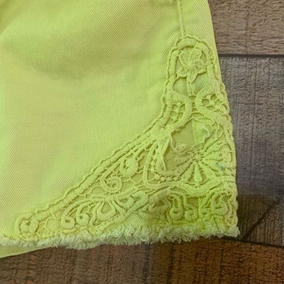 ‎Justice yellow embroidered shorts, size 18r - Picture 10 of 10